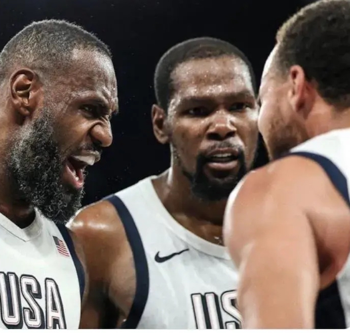 墨西哥男篮完胜法国男篮，利拉德惊艳世界