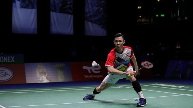 爱游戏在线-韩国队力克日本队，李梓嘉统治全场