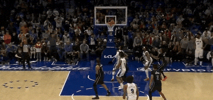 爱游戏在线-太阳客场击败篮网，克里斯保罗三分绝杀