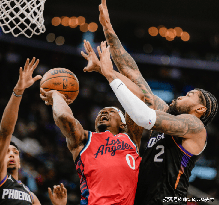 太阳客场击败篮网，克里斯保罗三分绝杀