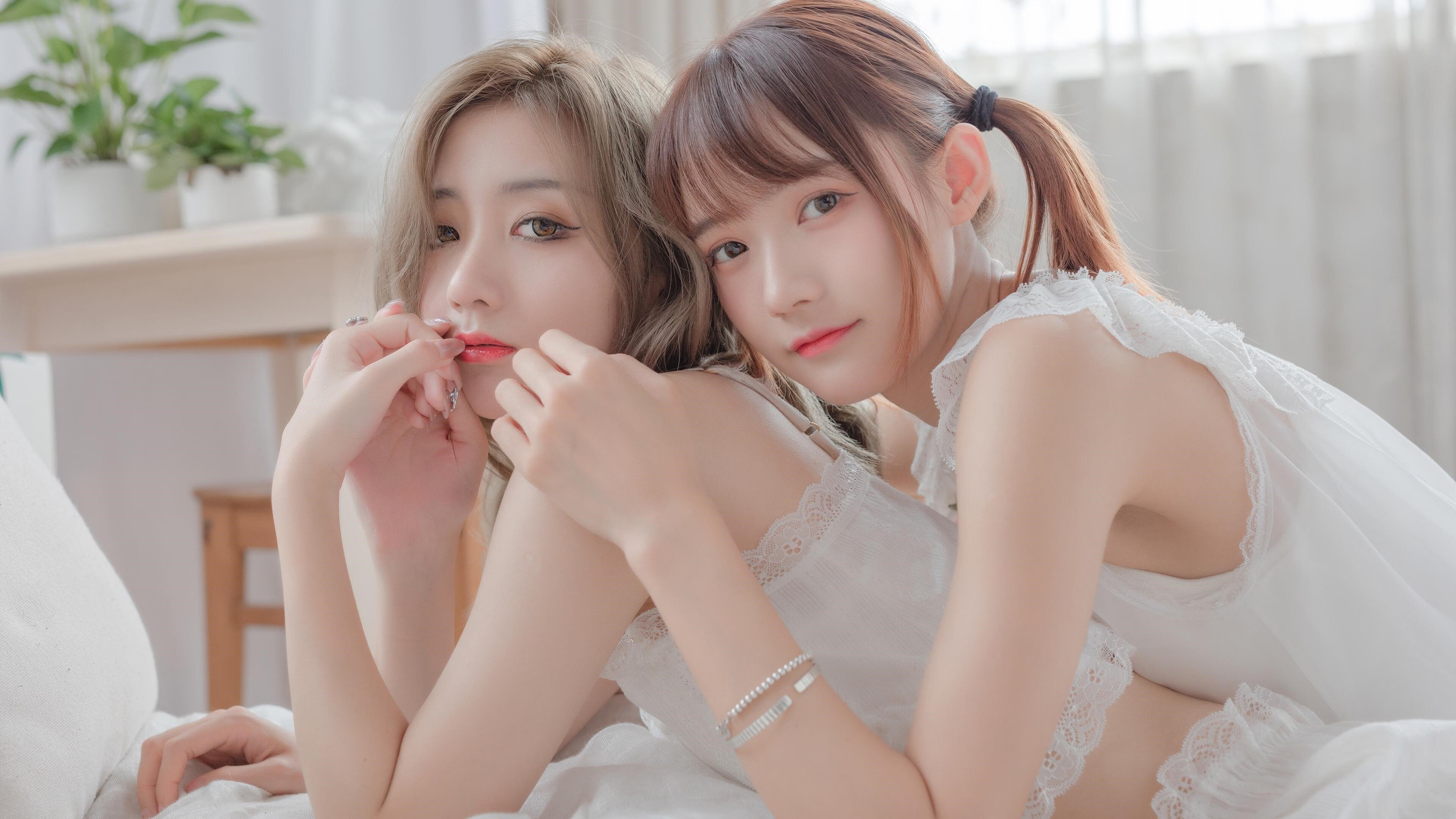 双重超越，伊萨克的欧冠神迹与韩国足球的系统性碾压