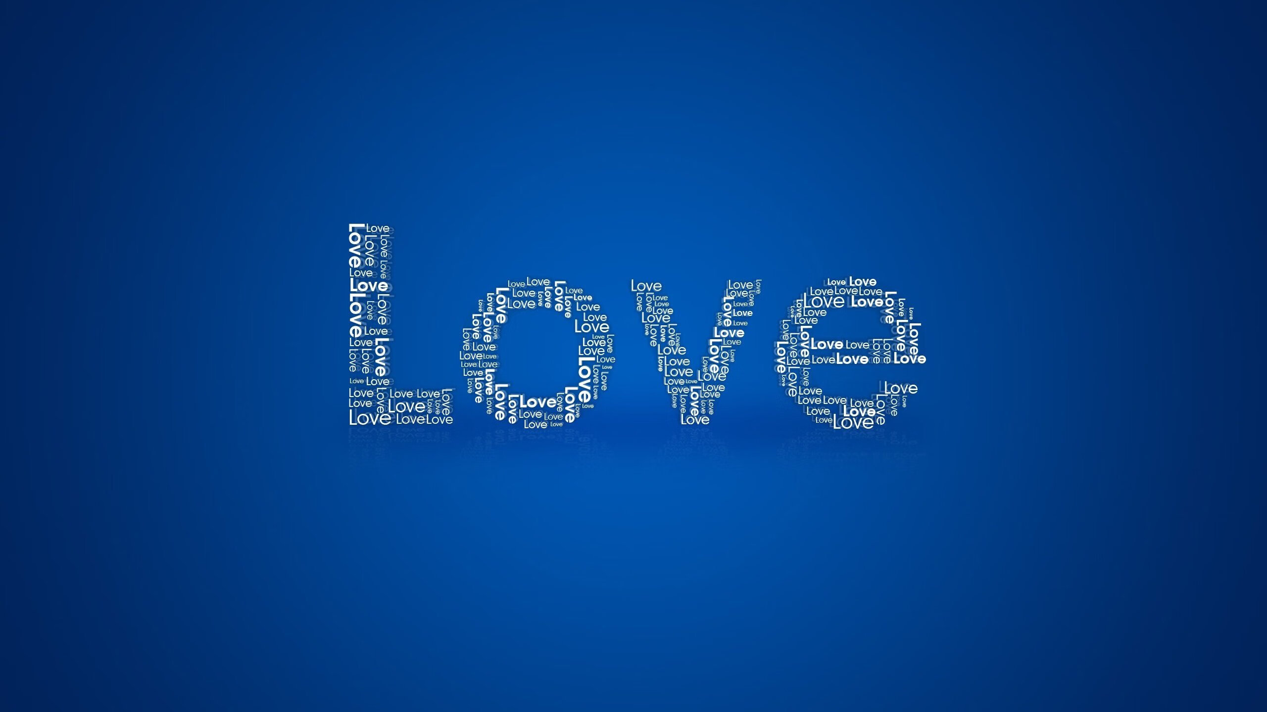 拉亚的方向盘与莫拉塔的射门，当F1冠军争夺与世界杯爆冷在命运节点交汇