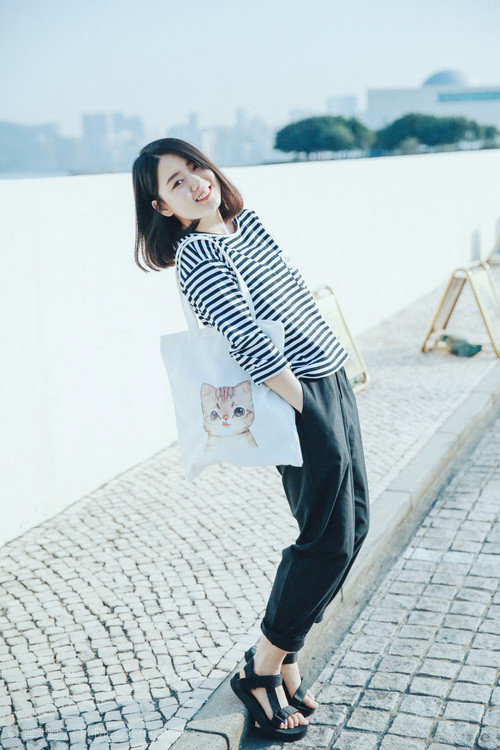 德甲争冠夜烽火连天，马丁内利稳定输出不掉线铸就传奇