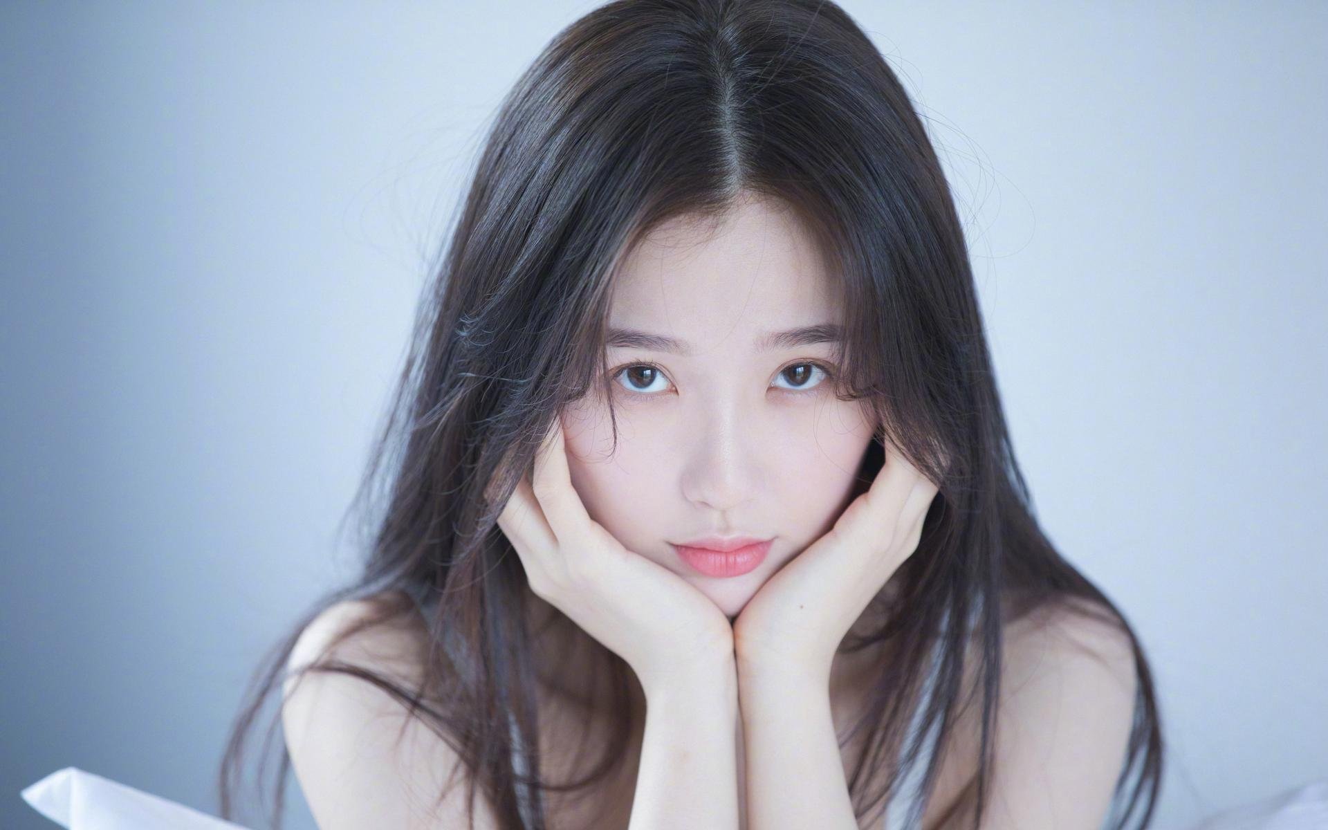 塔图姆的证明与开拓者的速胜，NBA之夜的双线叙事