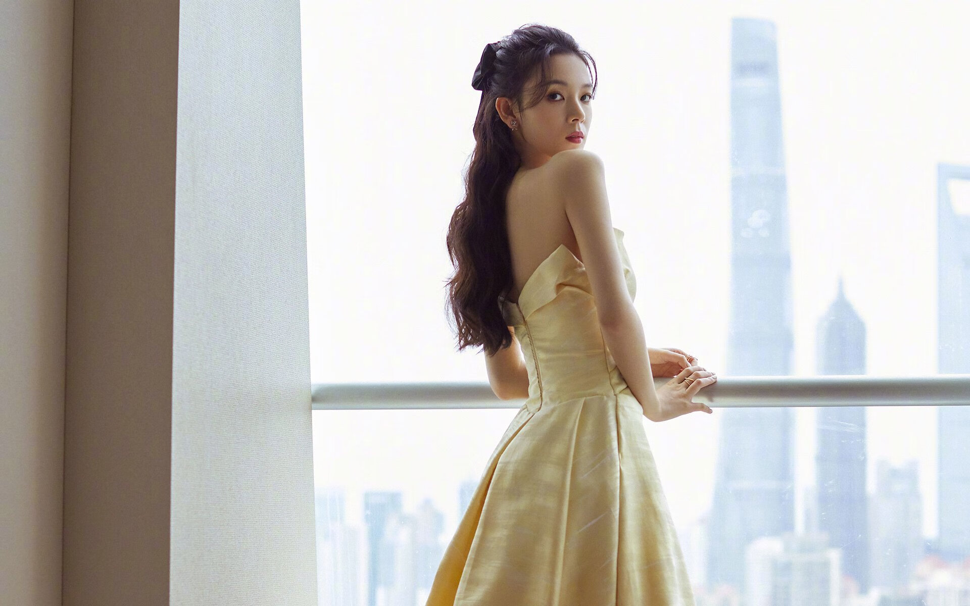 爱游戏下载-南美风暴席卷威斯特法伦，卢卡库绝杀，厄瓜多尔众将压制大黄蜂