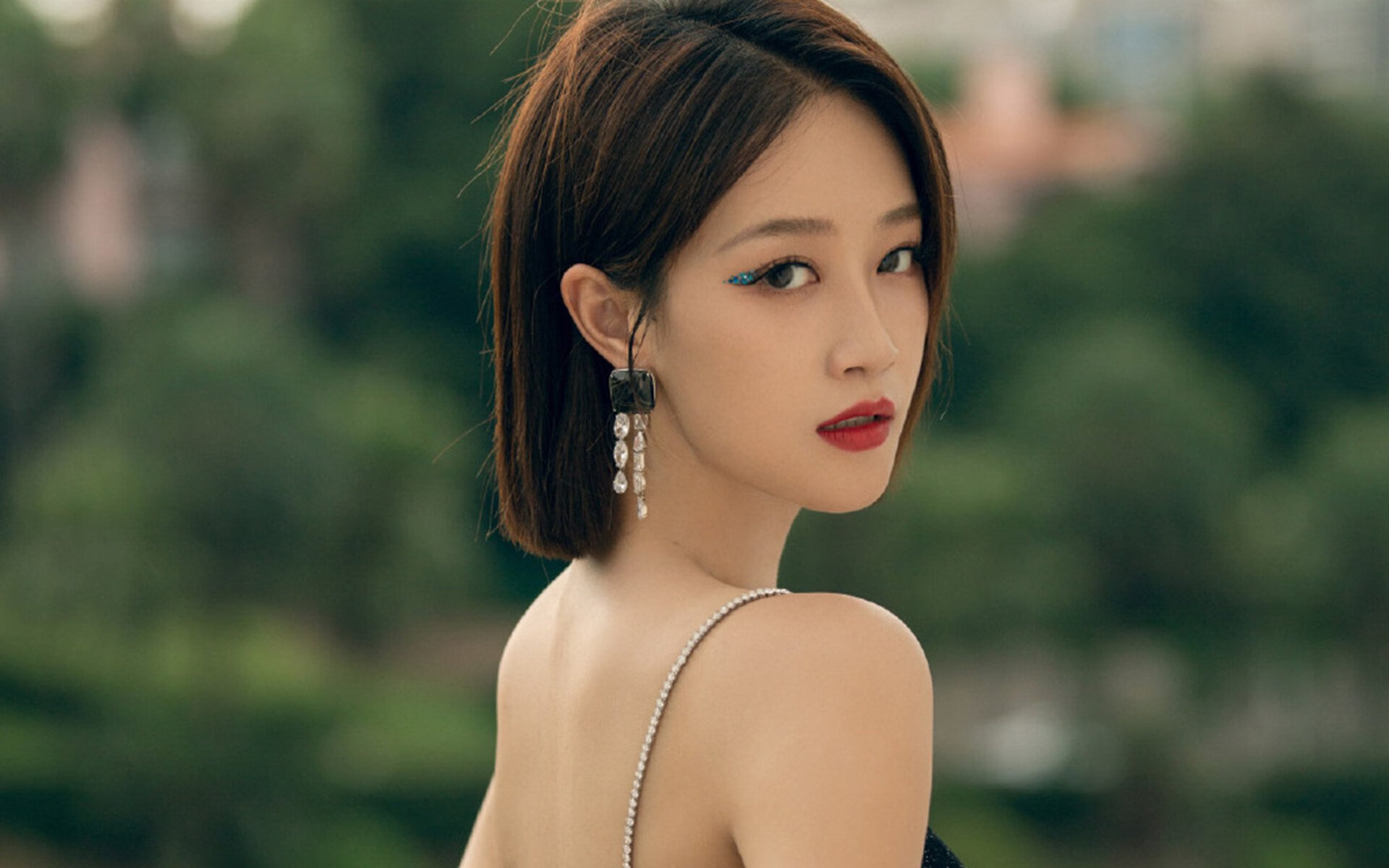 唯一的复仇，里昂雨夜，萨拉赫带走的不只是瑞典