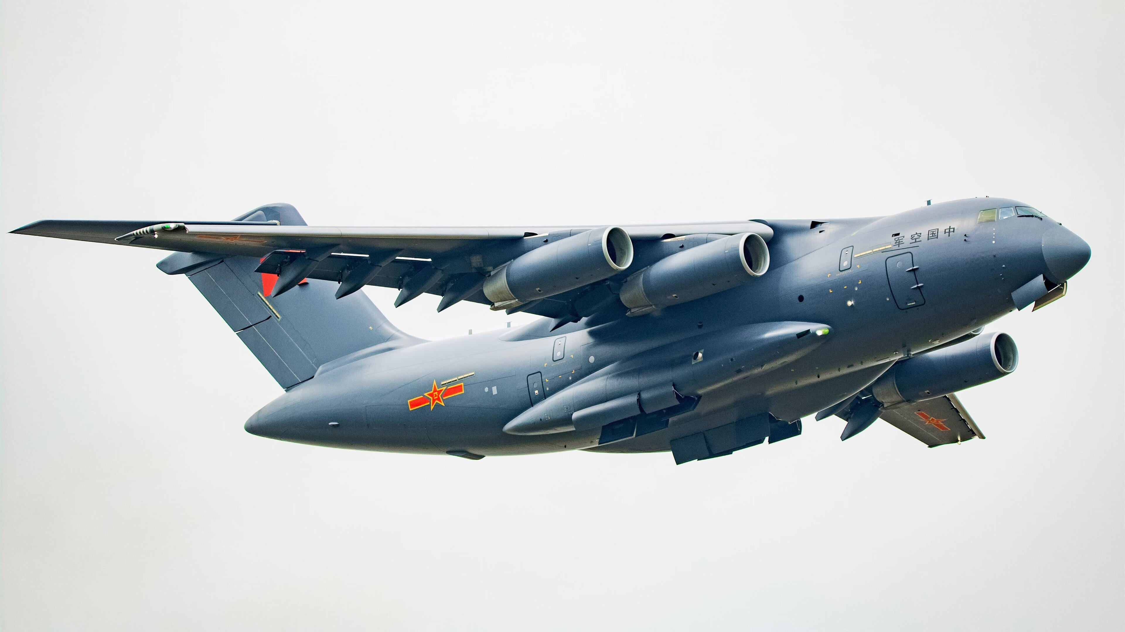 苏格兰之夜与伦敦之光,当唯一性在绿茵场上同时降临